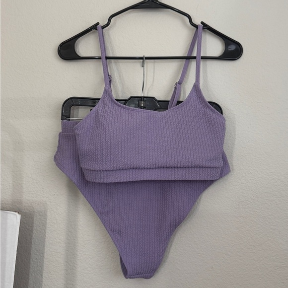M/L Lilac High waist 2- Piece swimsuit - Picture 2 of 9
